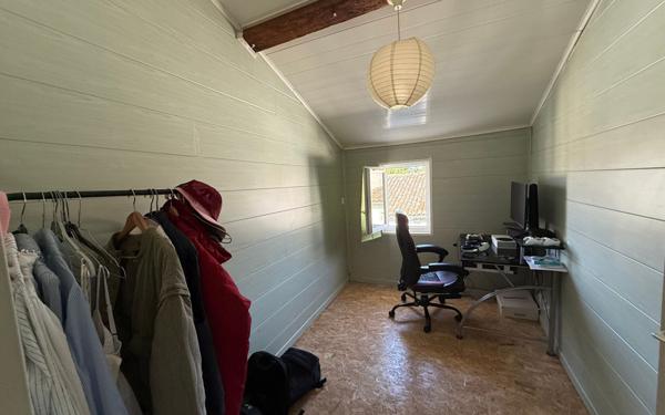 Immeuble à vendre    5 pièces • 156 m2 Jarnac