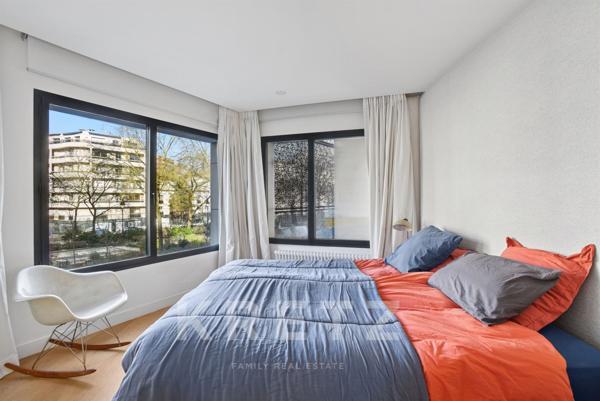 Spectaculaire Hôtel particulier contemporain