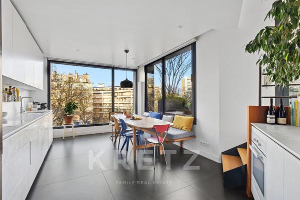 Spectaculaire Hôtel particulier contemporain