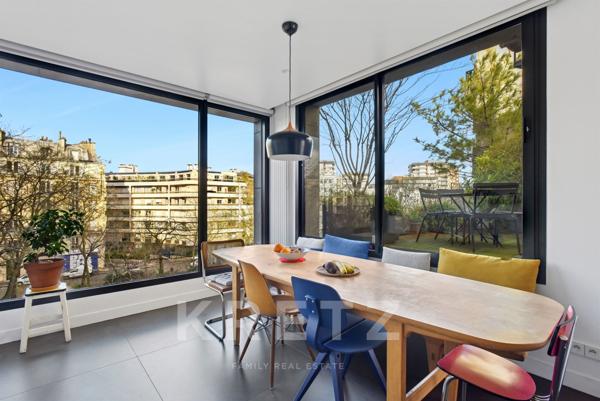 Spectaculaire Hôtel particulier contemporain