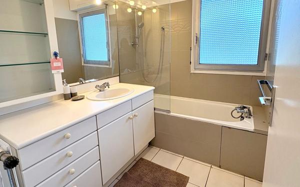 Appartement à vendre    3 pièces • 65 m2 Bayonne