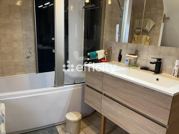 Maison 7 pièces - 146 m² Exclusivité efficity