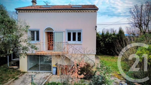 Maison à vendre  4 pièces - 102 m2 ST ETIENNE DE FONTBELLON - 07