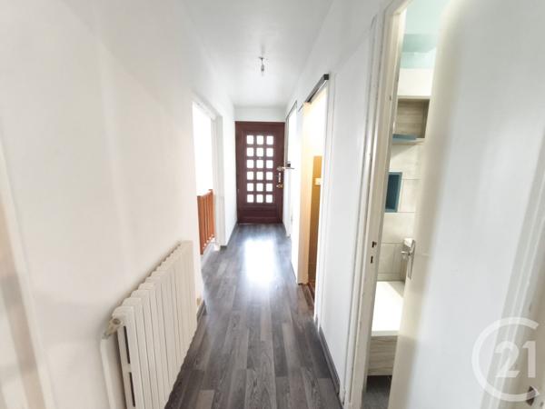 Maison à vendre  4 pièces - 102 m2 ST ETIENNE DE FONTBELLON - 07