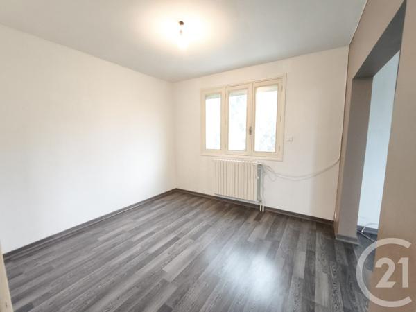 Maison à vendre  4 pièces - 102 m2 ST ETIENNE DE FONTBELLON - 07