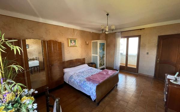 Maison à vendre    5 pièces •  Sanary-sur-Mer