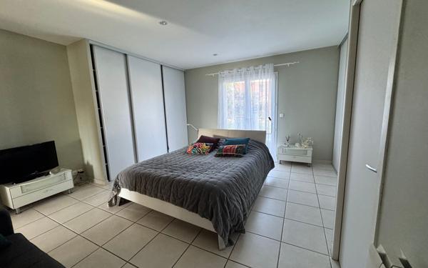 Maison à vendre    6 pièces • 180 m2 Lescar