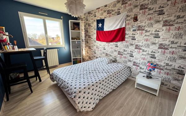 Maison à vendre    6 pièces • 180 m2 Lescar