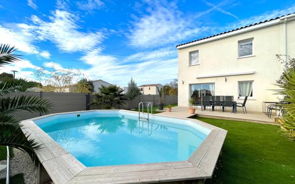 Maison à vendre    4 pièces •  Junas