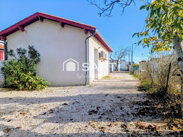 Petit T2 avec jardinet, proche toutes commodités !