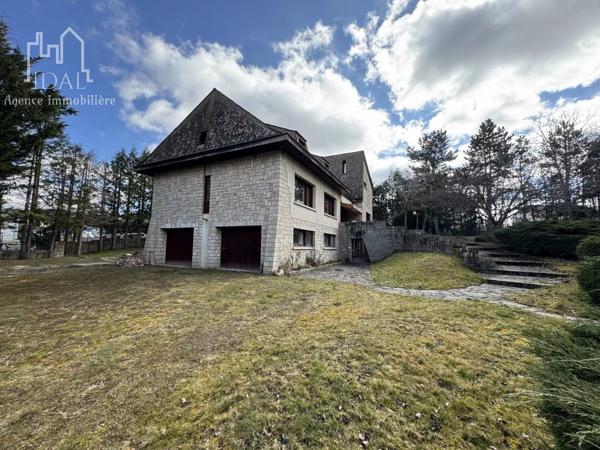 Vente Maison 11 pièces 272 m2 à Le Malzieu-Ville