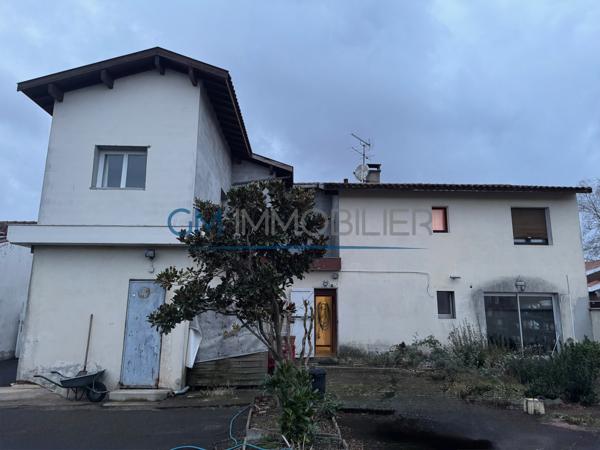 Biscarrosse – Immeuble mixte avec fort potentiel – Centre Bourg