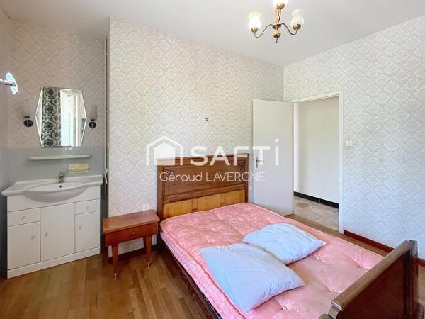 Maison avec beaucoup de potentiel !