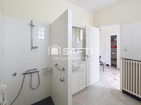 Maison avec beaucoup de potentiel !