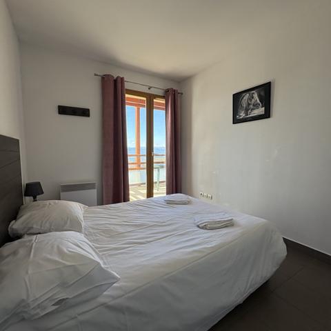 Appartement
         2 pièces
        - 42 m² Exclusivité 150 000 € *