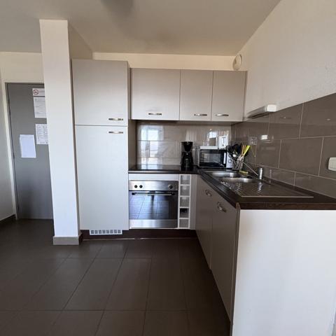 Appartement
         2 pièces
        - 42 m² Exclusivité 150 000 € *