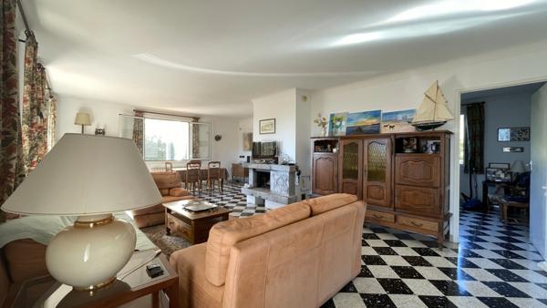 La Croix-Valmer (83420) Propriété La Croix-Valmer