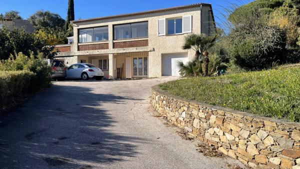 La Croix-Valmer (83420) Propriété La Croix-Valmer