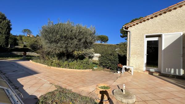 La Croix-Valmer (83420) Propriété La Croix-Valmer
