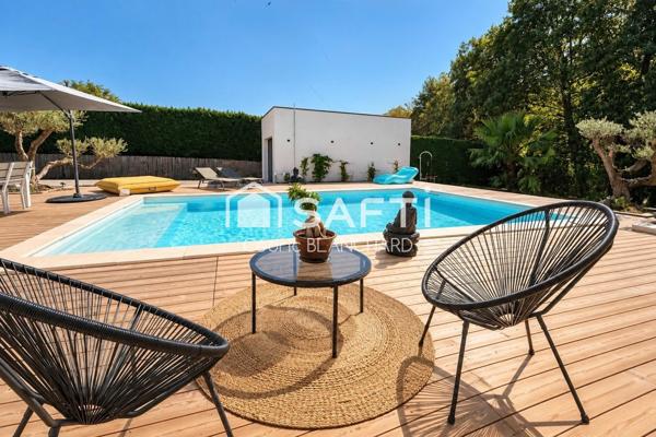 Contemporaine 4 chambres avec piscine chauffée, sauna et vue forêt