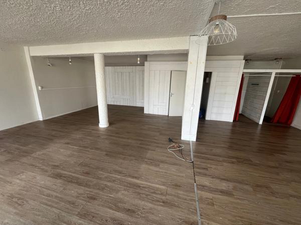 LA FAUTE SUR MER (85460) RARISSIME EMPLACEMENT N°1 POUR CE LOCAL COMMERCIAL 70 M² TOUTES ACTIVITES