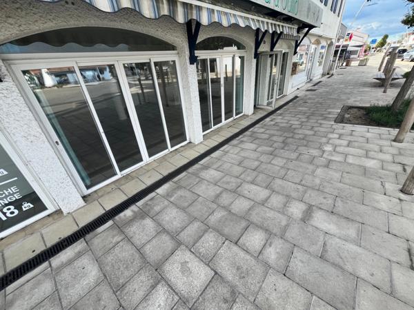 LA FAUTE SUR MER (85460) RARISSIME EMPLACEMENT N°1 POUR CE LOCAL COMMERCIAL 70 M² TOUTES ACTIVITES