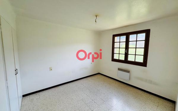 Immeuble à vendre    9 pièces •  Fuilla