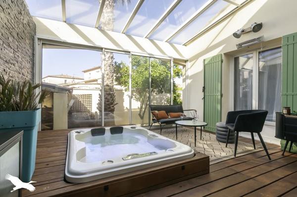 Maison à vendre 459 000 € Poussan 6 p 122 m² DPE C