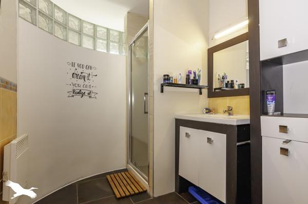 Maison à vendre 459 000 € Poussan 6 p 122 m² DPE C