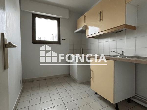 Location Appartement 2 pièces 45.09 m² - 94 RUE MARIUS AUFAN Levallois 92300