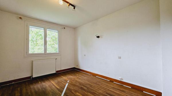 MAISON 3 PIECES 60.5M² SOUS-SOL JARDIN