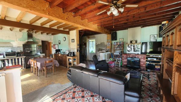 Maison de 5 pièces à vendre à Hagetmau Maison de 5 pièces à vendre à Hagetmau