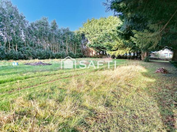 Lot 4 garages sur terrain de 2 000 m² env