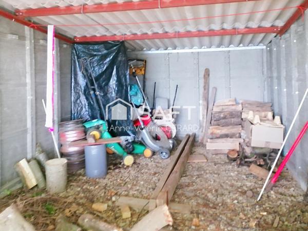 Lot 4 garages sur terrain de 2 000 m² env