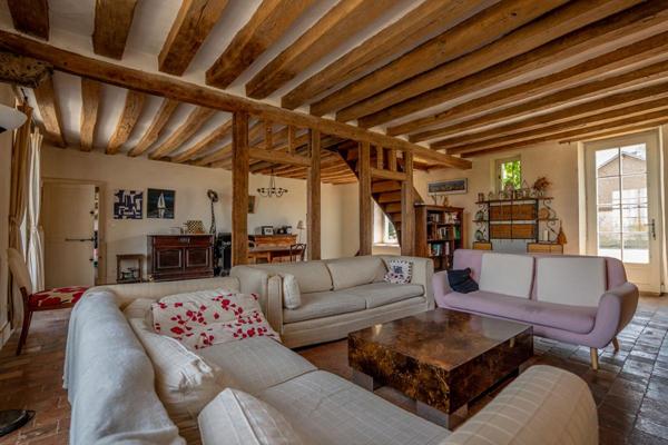 LIEUX UNIQUES ® x PROPRIÉTÉS PRIVÉES PROPOSE ANCIEN PRESBYTÈRE DE 183 M² TERRAIN DE 1608 M² - CLOYES-LES-3 RIVIÈRES (28)