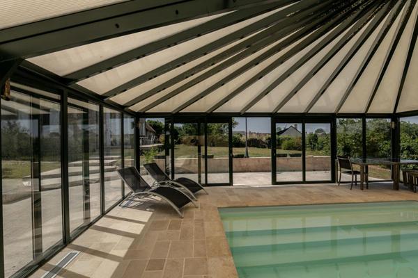 LIEUX UNIQUES ® x PROPRIÉTÉS PRIVÉES PROPOSE ANCIEN PRESBYTÈRE DE 183 M² TERRAIN DE 1608 M² - CLOYES-LES-3 RIVIÈRES (28)