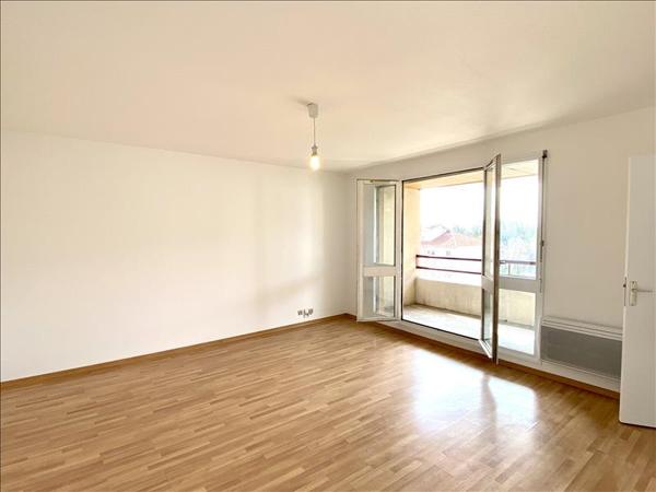 Appartement à louer 791 € CC LYON 07 2 p 52 m² DPE D