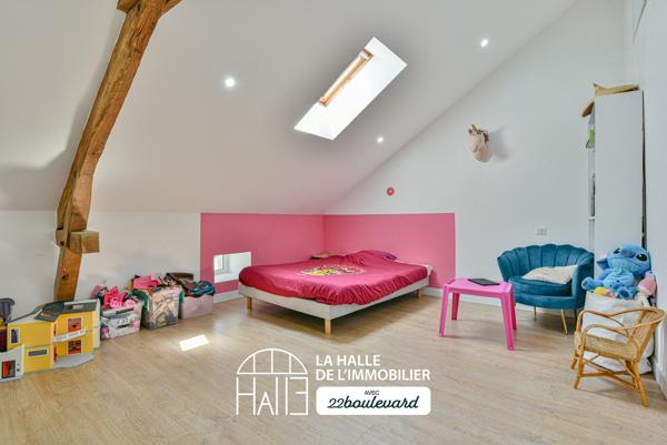 Maison
         7 pièces
        - 202 m² Exclusivité 193 500 € *