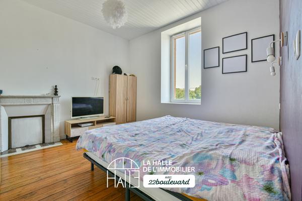 Maison
         7 pièces
        - 202 m² Exclusivité 193 500 € *
