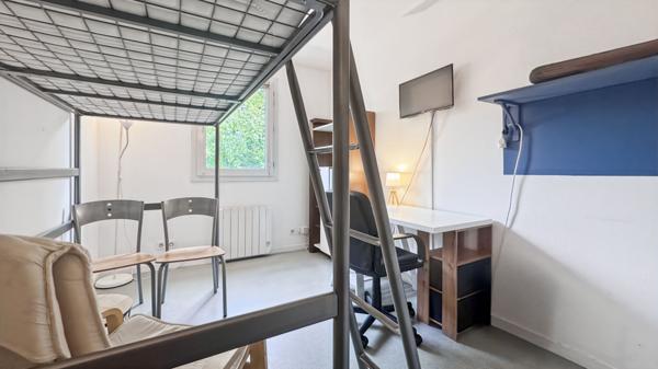 Location appartement Tours - 1 pièce(s) - 13 m² - 380 €/mois