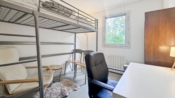 Location appartement Tours - 1 pièce(s) - 13 m² - 380 €/mois