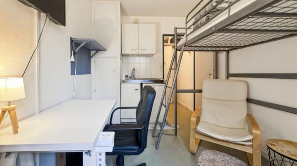 Location appartement Tours - 1 pièce(s) - 13 m² - 380 €/mois