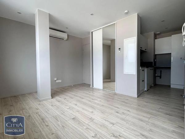 Appartement à louer 1 pièce 23.6m²