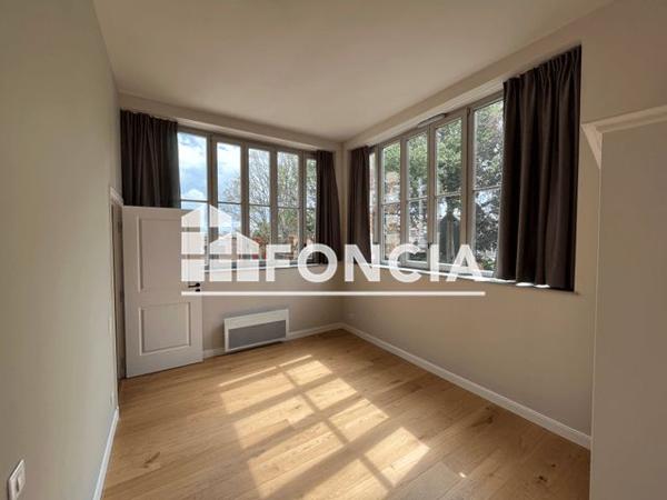 Location Appartement 5 pièces 105.6 m² - 91 RUE AUSTERLITZ Tourcoing 59200