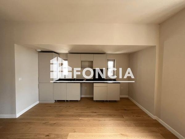 Location Appartement 5 pièces 105.6 m² - 91 RUE AUSTERLITZ Tourcoing 59200