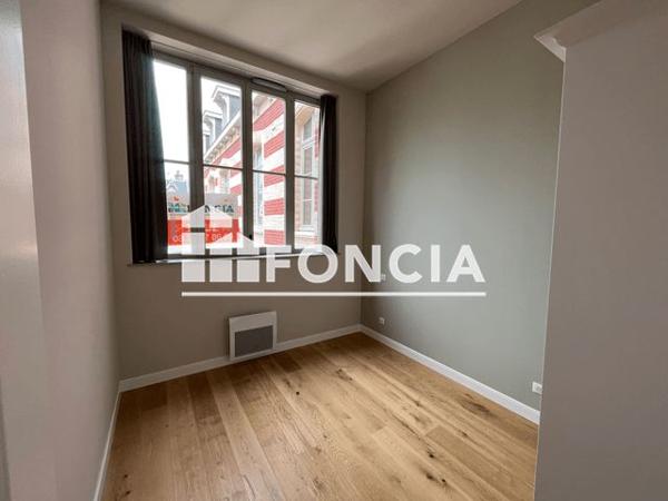 Location Appartement 5 pièces 105.6 m² - 91 RUE AUSTERLITZ Tourcoing 59200