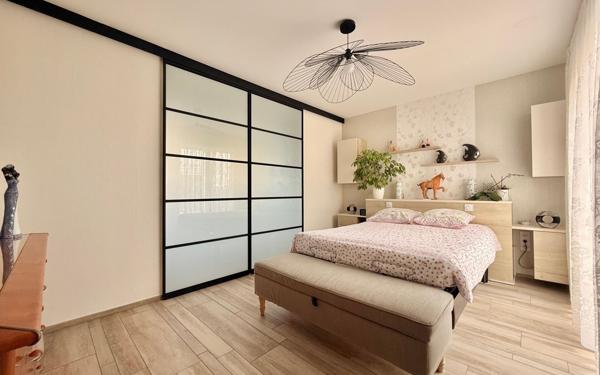 Maison à vendre    6 pièces • 138 m2 Binges