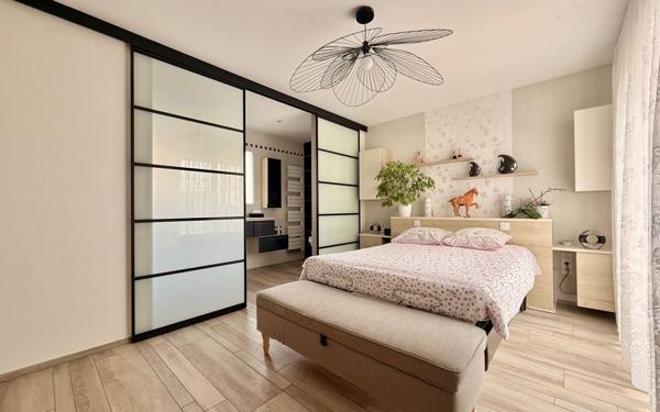 Maison à vendre    6 pièces • 138 m2 Binges