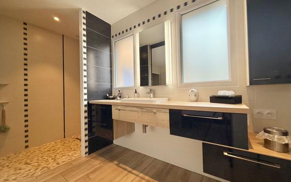 Maison à vendre    6 pièces • 138 m2 Binges