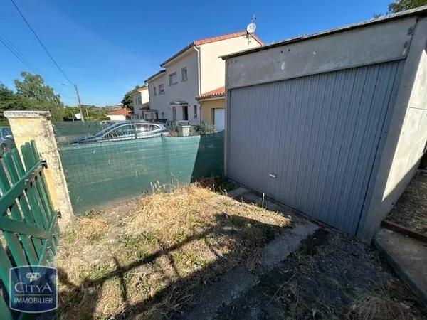 Appartement à louer 4 pièces 83.53m² Le Chambon-Feugerolles (42500)